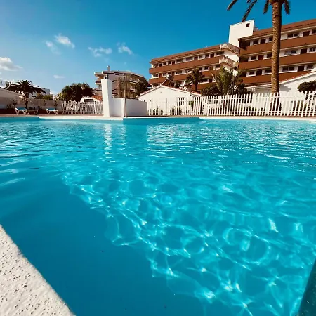 Holiday Bungalow With Terrace In Feriehus Playa del Inglés