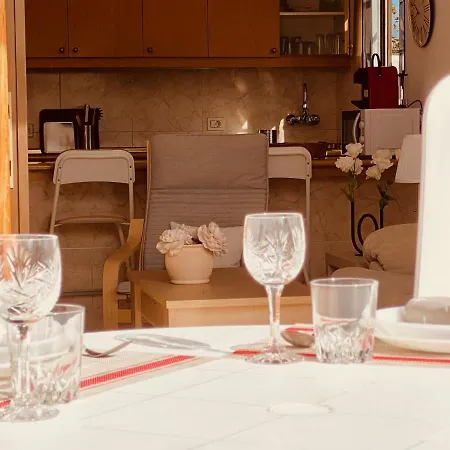 Holiday Bungalow With Terrace In 플라야 델 잉글스