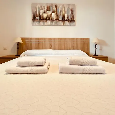 Holiday Bungalow With Terrace In Feriehus Playa del Inglés