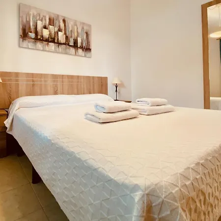 Holiday Bungalow With Terrace In Feriehus Playa del Inglés