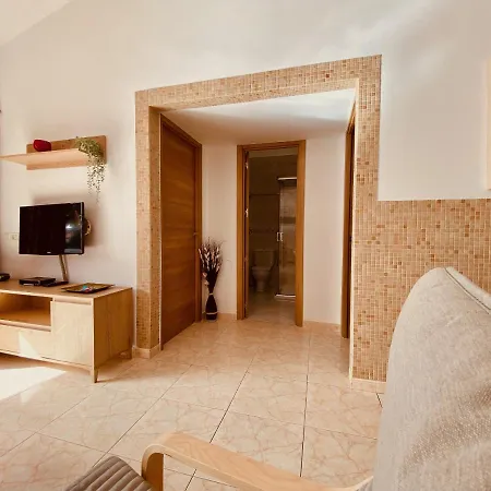 Holiday Bungalow With Terrace In Semesterbostad Playa del Inglés